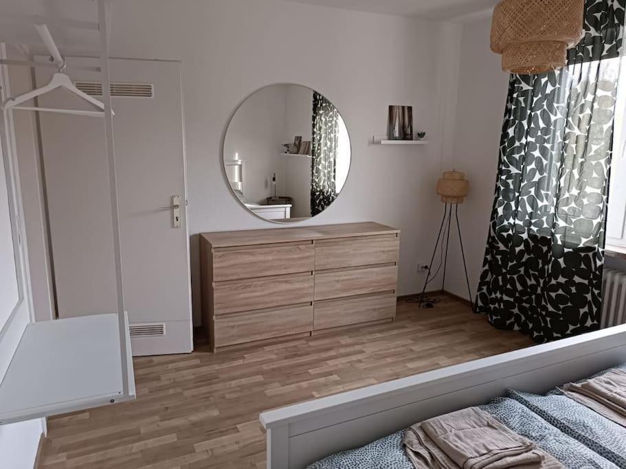 Comfortable Apartment With Balcony Bochum Exterior photo